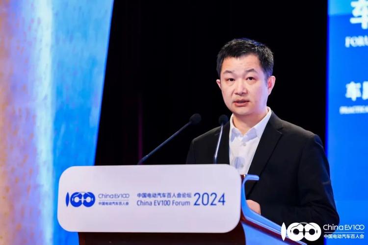 武漢經(jīng)濟(jì)技術(shù)開發(fā)區(qū)黨工委副書記,管委會主任唐超表示,武漢經(jīng)開區(qū)已