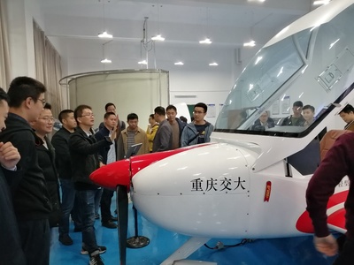 2021年新入職教師參觀調(diào)研科學城校區(qū)實驗平臺